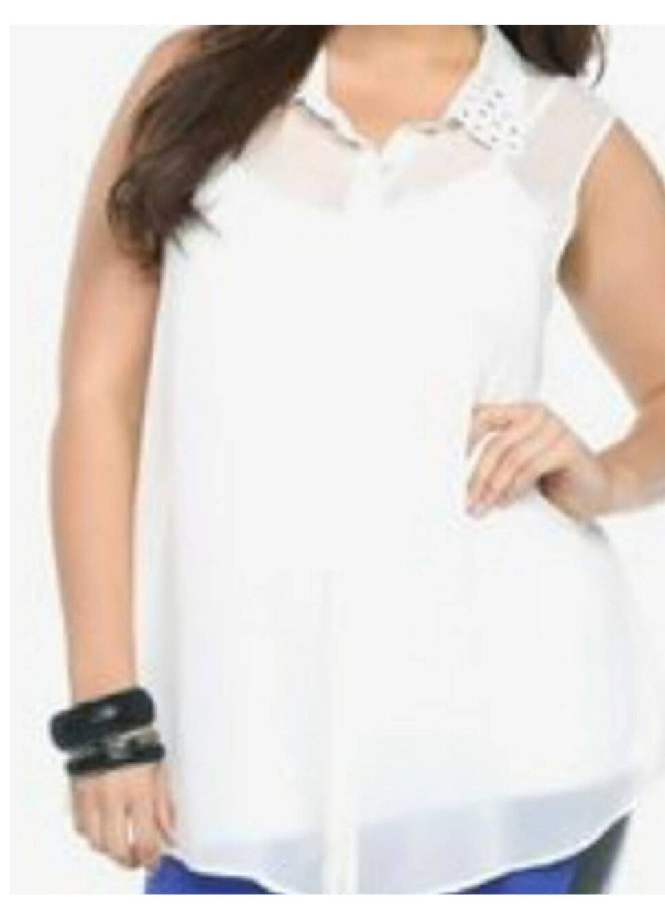 Torrid White Sheer Chiffon Button Up Tank Blouse with Studded Collar NWT 2/2x